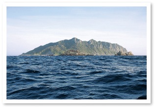 画像：沖ノ島の風景